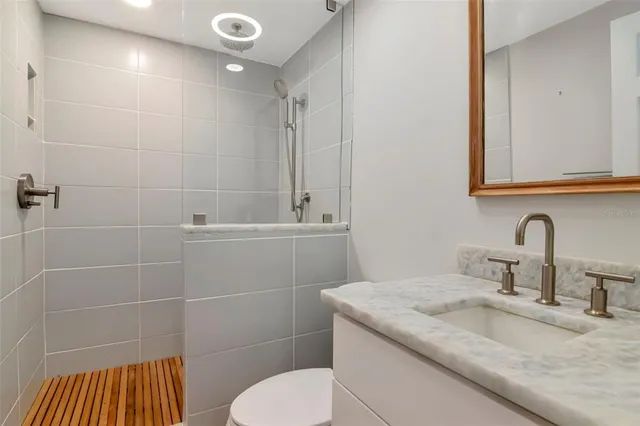 $3,400,000 | 825 Bayshore Boulevard, Unit 1/2, Tampa, FL 33606