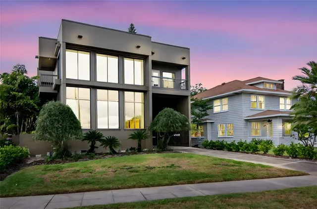 $3,400,000 | 825 Bayshore Boulevard, Unit 1/2, Tampa, FL 33606