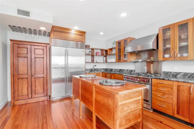 $3,400,000 | 825 Bayshore Boulevard, Unit 1/2, Tampa, FL 33606