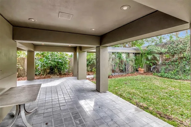 $3,400,000 | 825 Bayshore Boulevard, Unit 1/2, Tampa, FL 33606