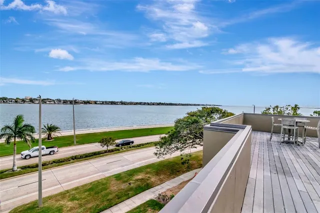 $3,400,000 | 825 Bayshore Boulevard, Unit 1/2, Tampa, FL 33606