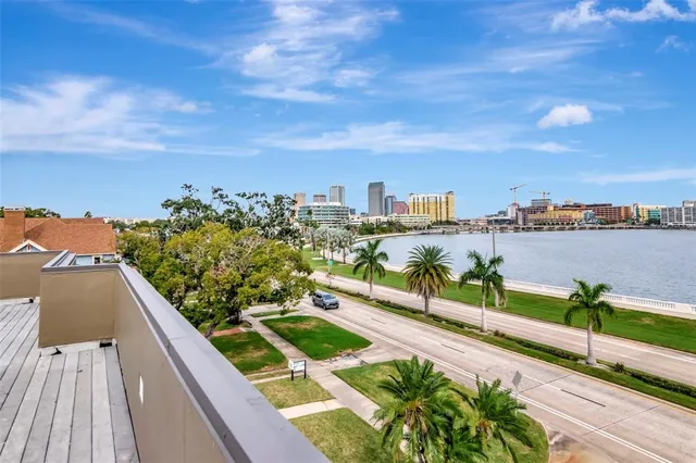 $3,400,000 | 825 Bayshore Boulevard, Unit 1/2, Tampa, FL 33606