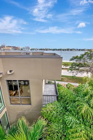 $3,400,000 | 825 Bayshore Boulevard, Unit 1/2, Tampa, FL 33606