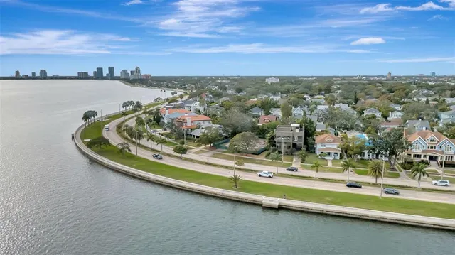 $3,400,000 | 825 Bayshore Boulevard, Unit 1/2, Tampa, FL 33606