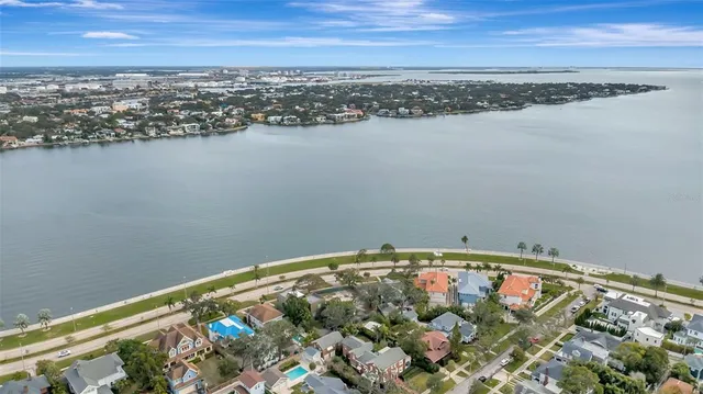$3,400,000 | 825 Bayshore Boulevard, Unit 1/2, Tampa, FL 33606