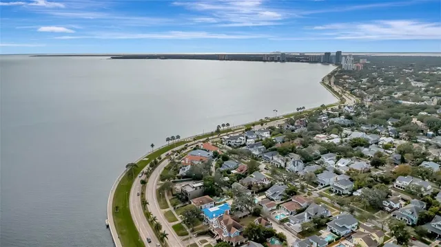 $3,400,000 | 825 Bayshore Boulevard, Unit 1/2, Tampa, FL 33606