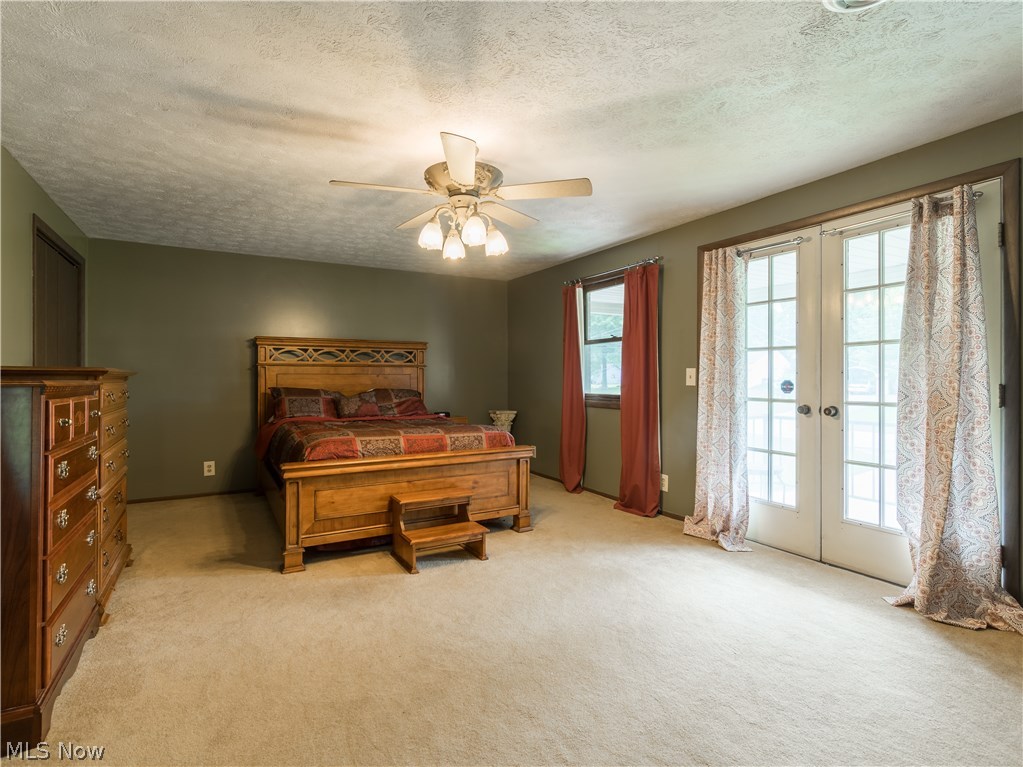 6867 Navarre Road Southwest Massillon, OH 44646 - Photo 13 of 35