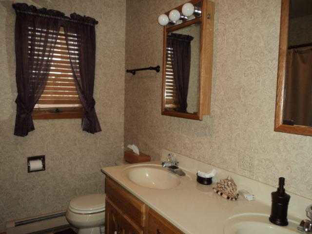 2405 West Sycamore Beach Road Angola, IN 46703 - Photo 13 of 17