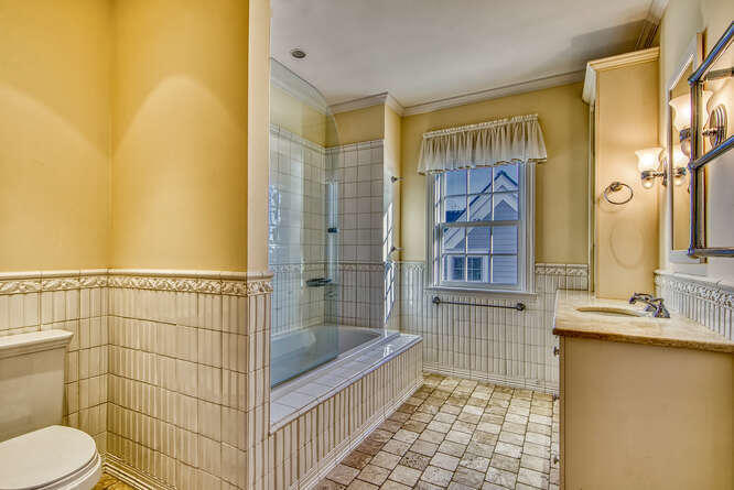 516 Reach Road Sargentville, ME 04673 - Photo 53 of 71 516 Reach Road Sargentville ME-small-018