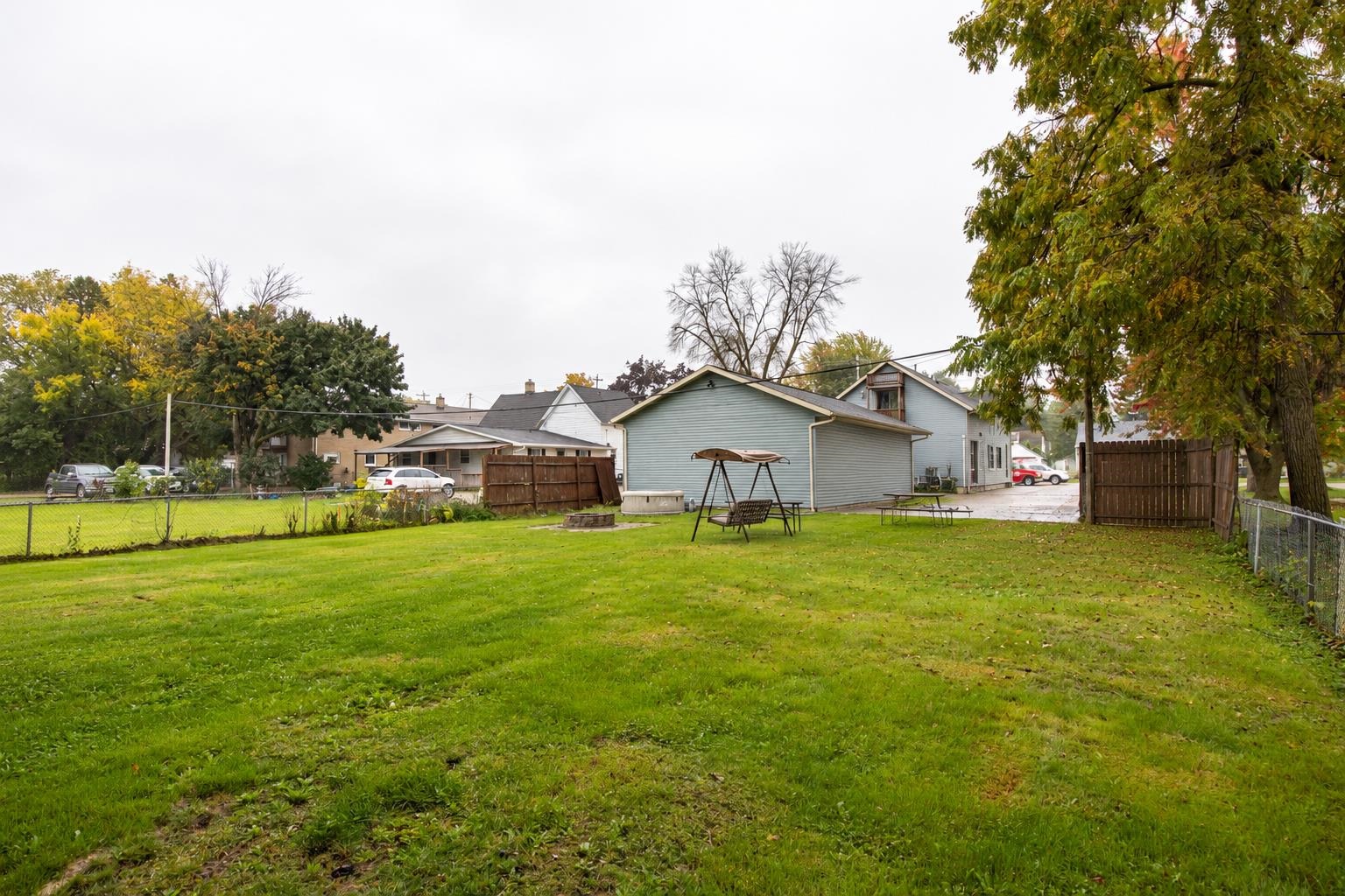 208 East Calumet Street Appleton, WI 54915 - Photo 4 of 36 Gallery Image 4