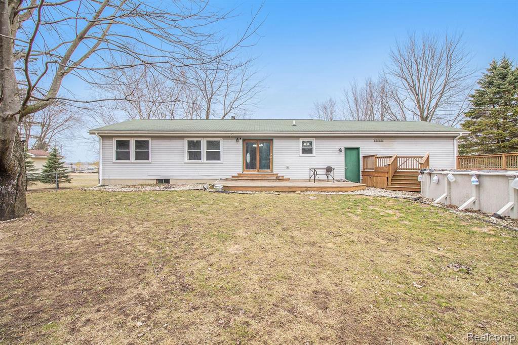 8447 West Farrand Road Montrose, MI 48457 - Photo 2 of 27 Gallery Image 2