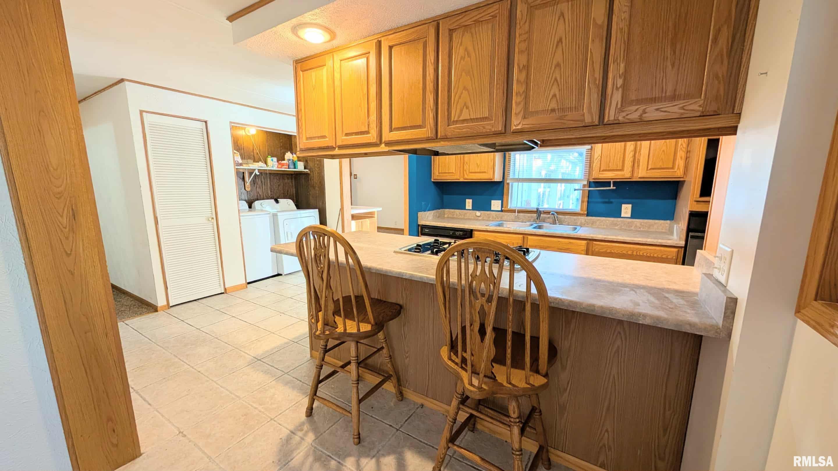 210 West Olive Street Minier, IL 61759 - Photo 11 of 26