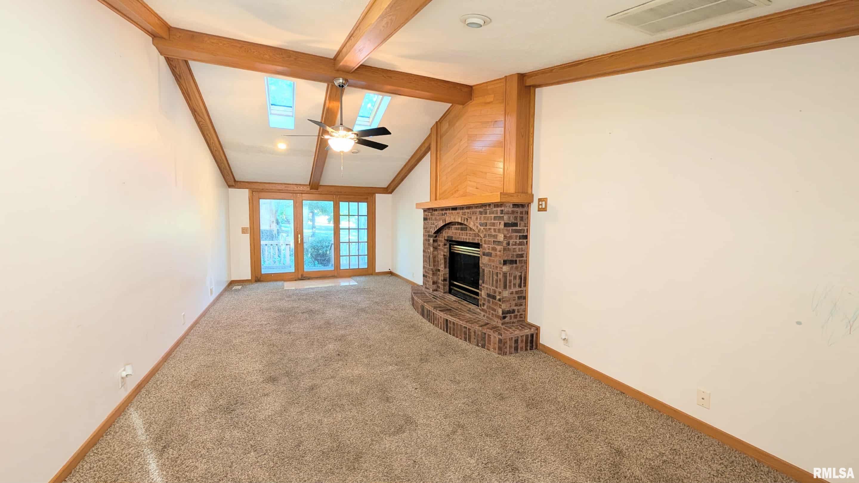 210 West Olive Street Minier, IL 61759 - Photo 7 of 26