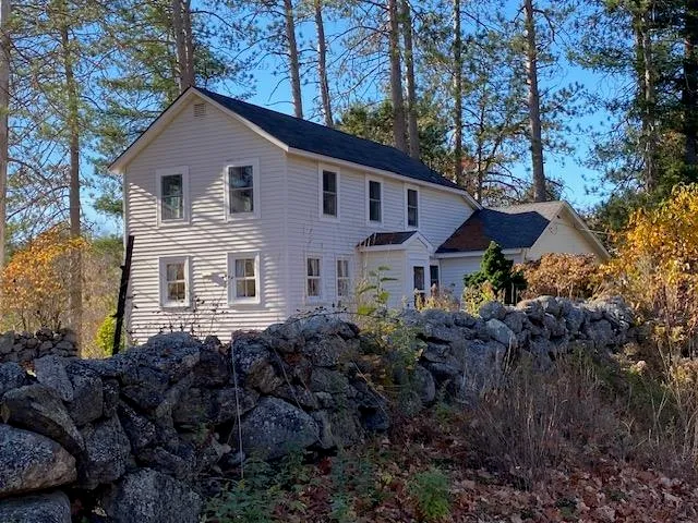 $479,500 | 44 Pleasant View Road, Bradford, NH 03221
