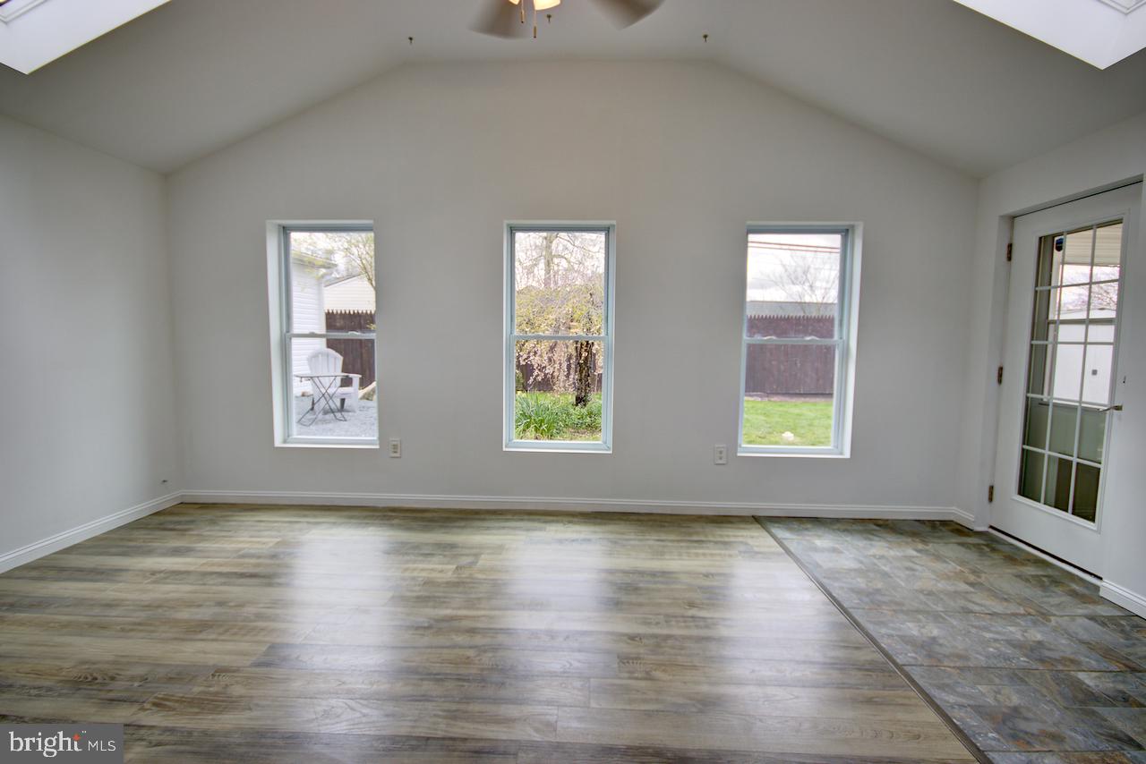 Gallery Image 6