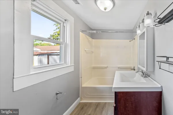 $215,000 | 306 Atlantic Avenue, Salisbury, MD 21804