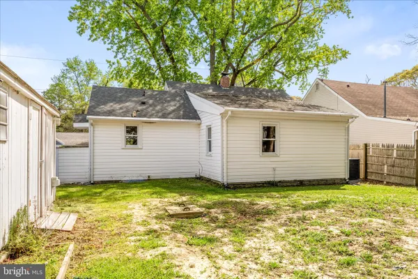 $215,000 | 306 Atlantic Avenue, Salisbury, MD 21804