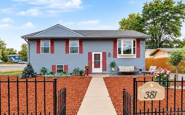 a view of house with outdoor space