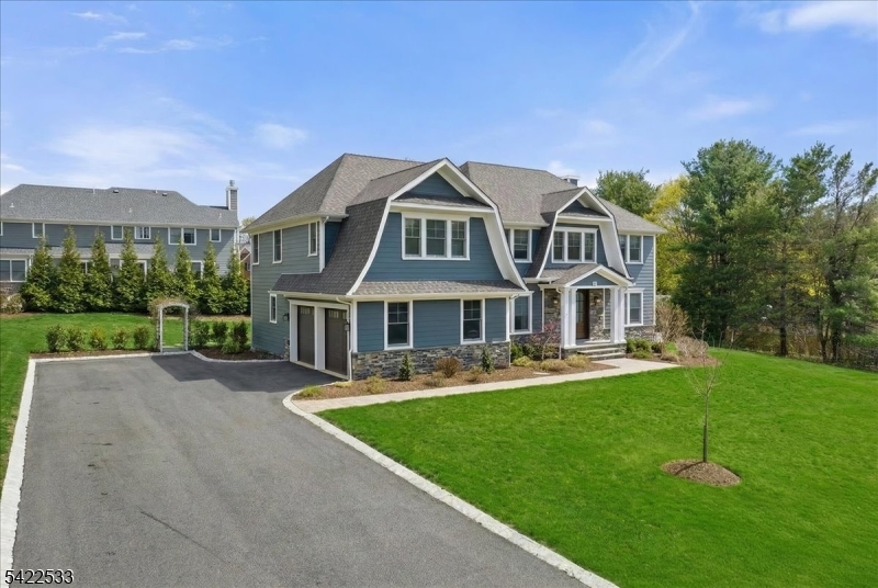 20 Ravine Avenue Wyckoff, NJ 07481 - Photo 3 of 46