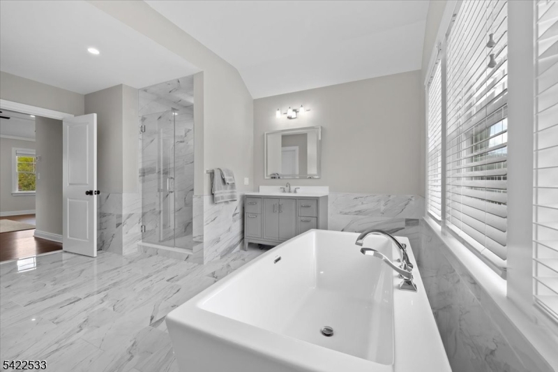 20 Ravine Avenue Wyckoff, NJ 07481 - Photo 37 of 46