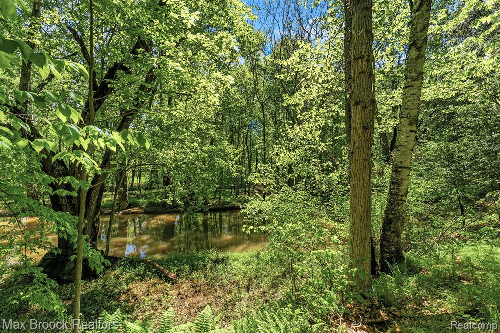 892 Barnes Lake Road Columbiaville, MI 48421 - Photo 57 of 85