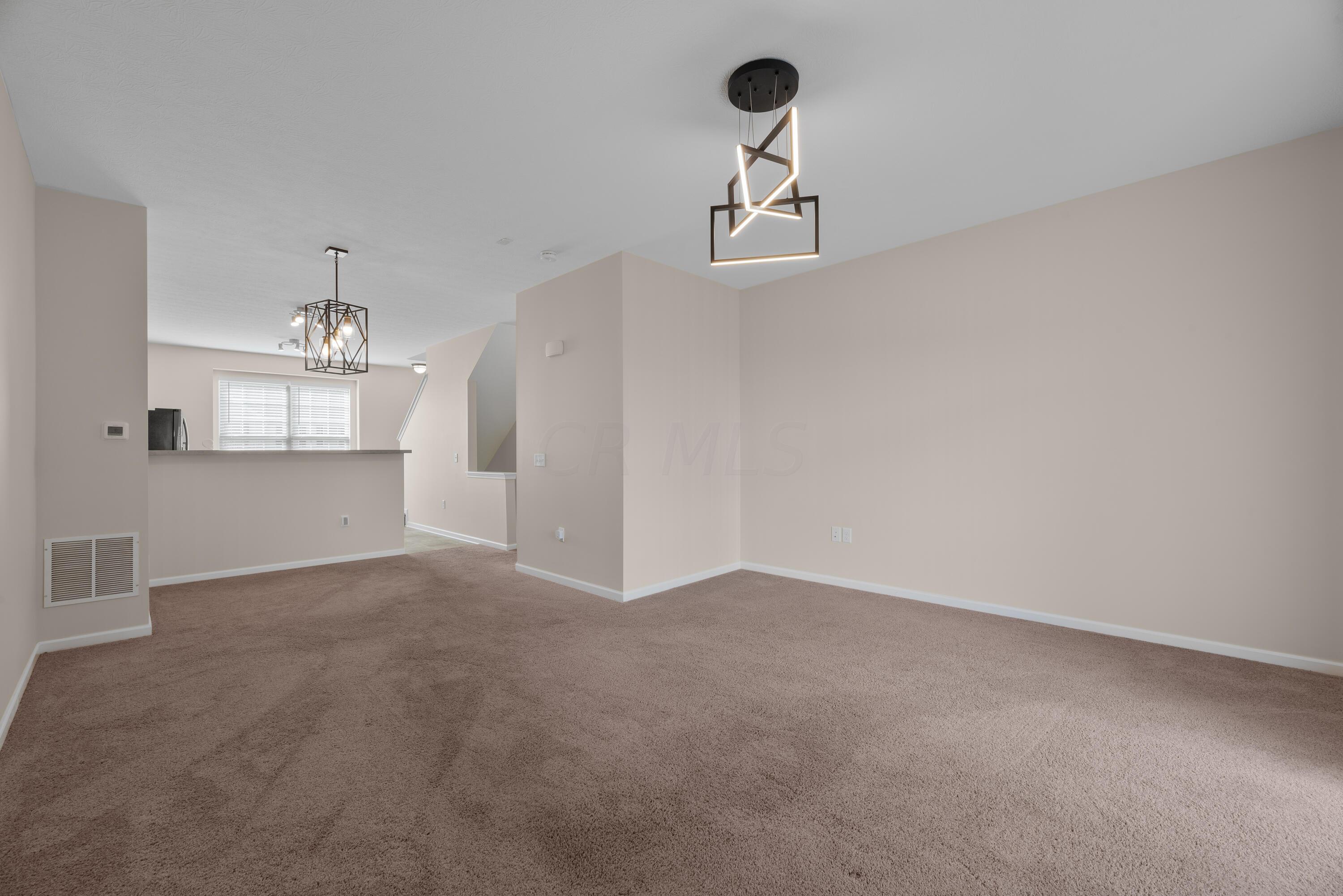 495 Autumn Ridge Circle Pickerington, OH 43147 - Photo 7 of 37 MAR_8463