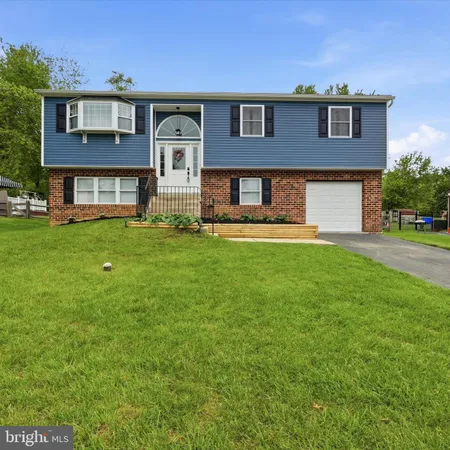 $495,000 | 26 Giles Lane, Aston, PA 19014