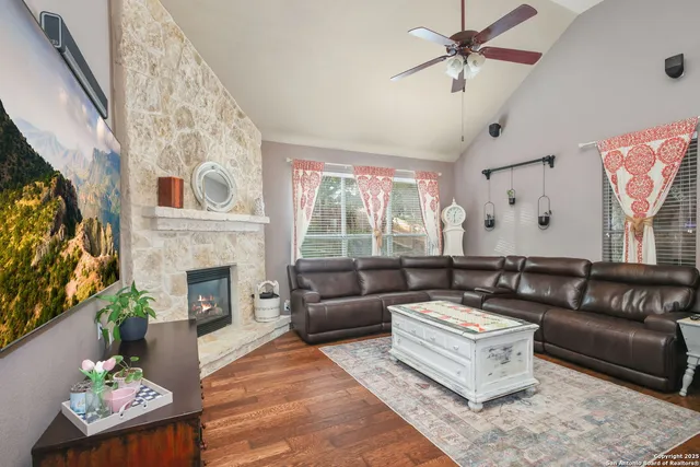 $589,900 | 3623 Pinnacle Drive, San Antonio, TX 78261