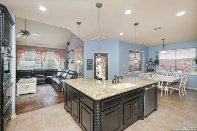 $589,900 | 3623 Pinnacle Drive, San Antonio, TX 78261