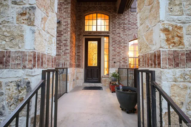 $589,900 | 3623 Pinnacle Drive, San Antonio, TX 78261