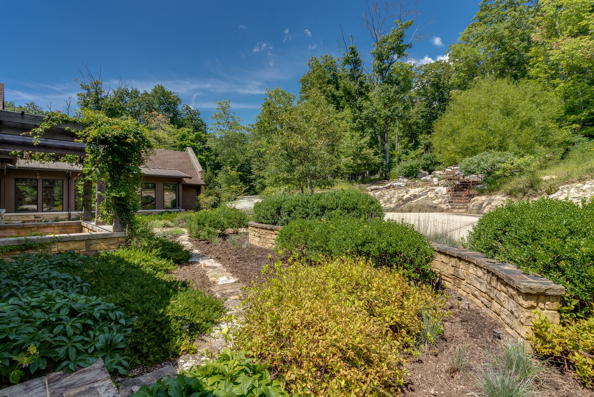 815 Myers Point Road Sewanee, TN 37375 - Photo 11 of 68 Gallery Image 11