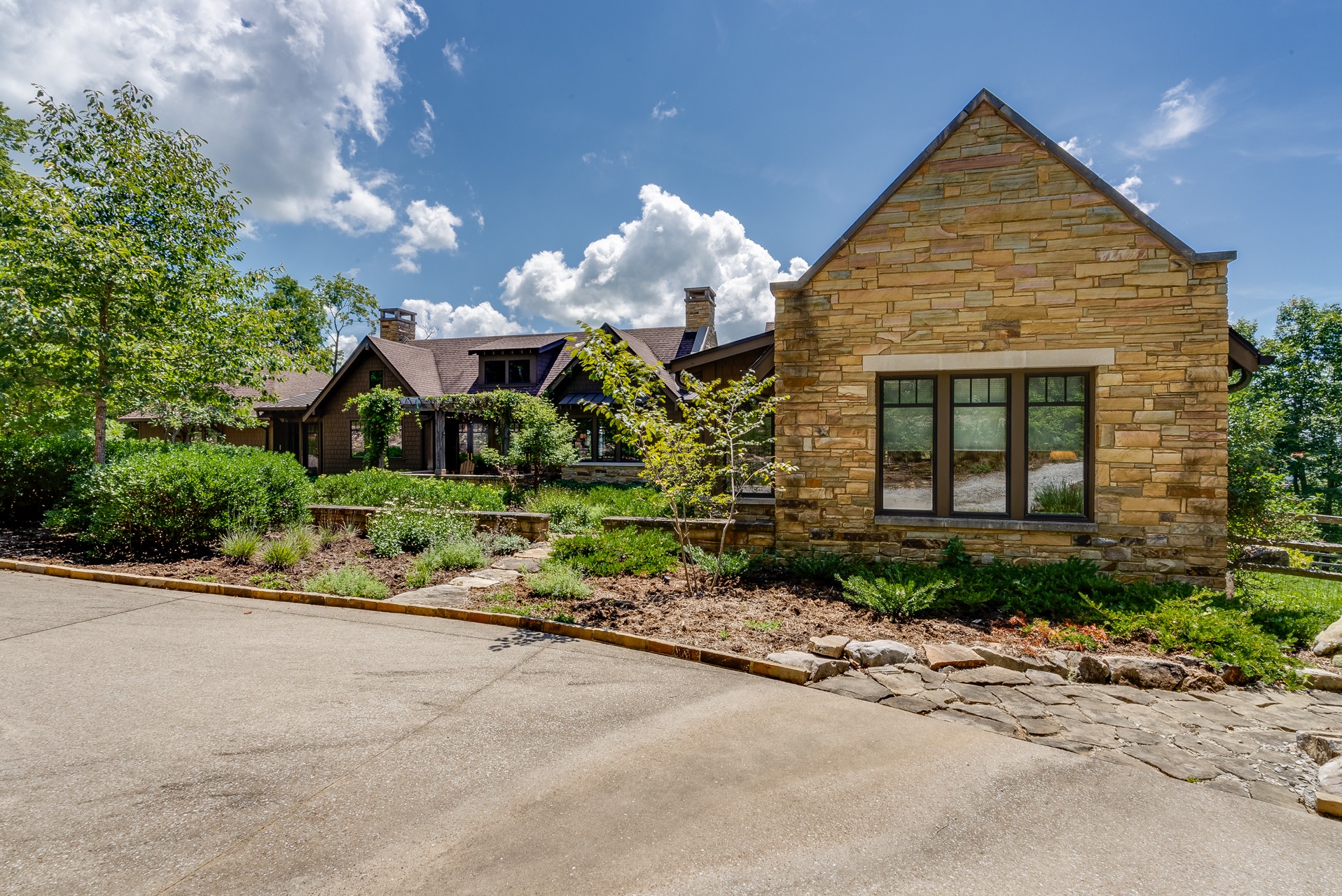815 Myers Point Road Sewanee, TN 37375 - Photo 2 of 68 Gallery Image 2