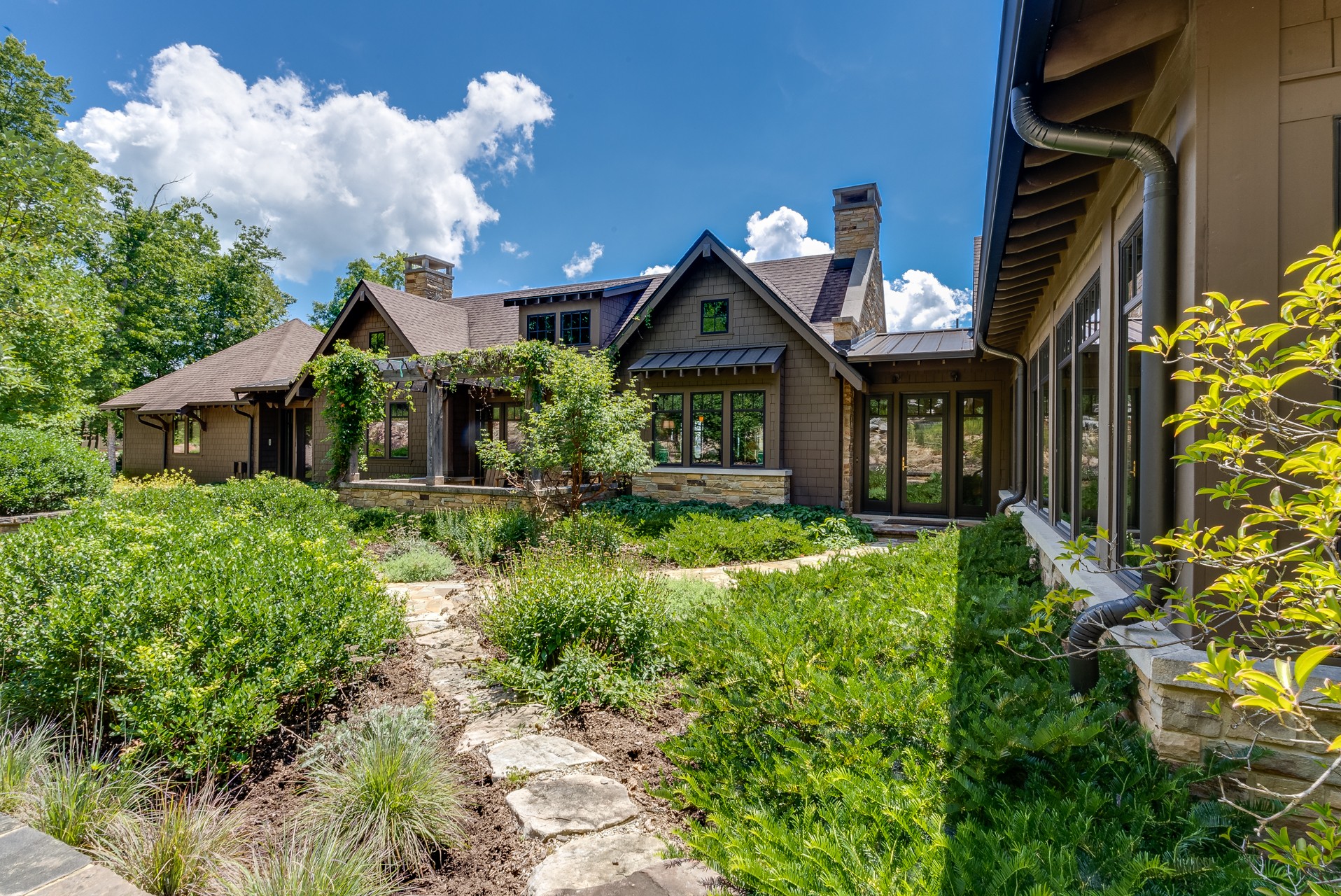 815 Myers Point Road Sewanee, TN 37375 - Photo 4 of 68 Gallery Image 4