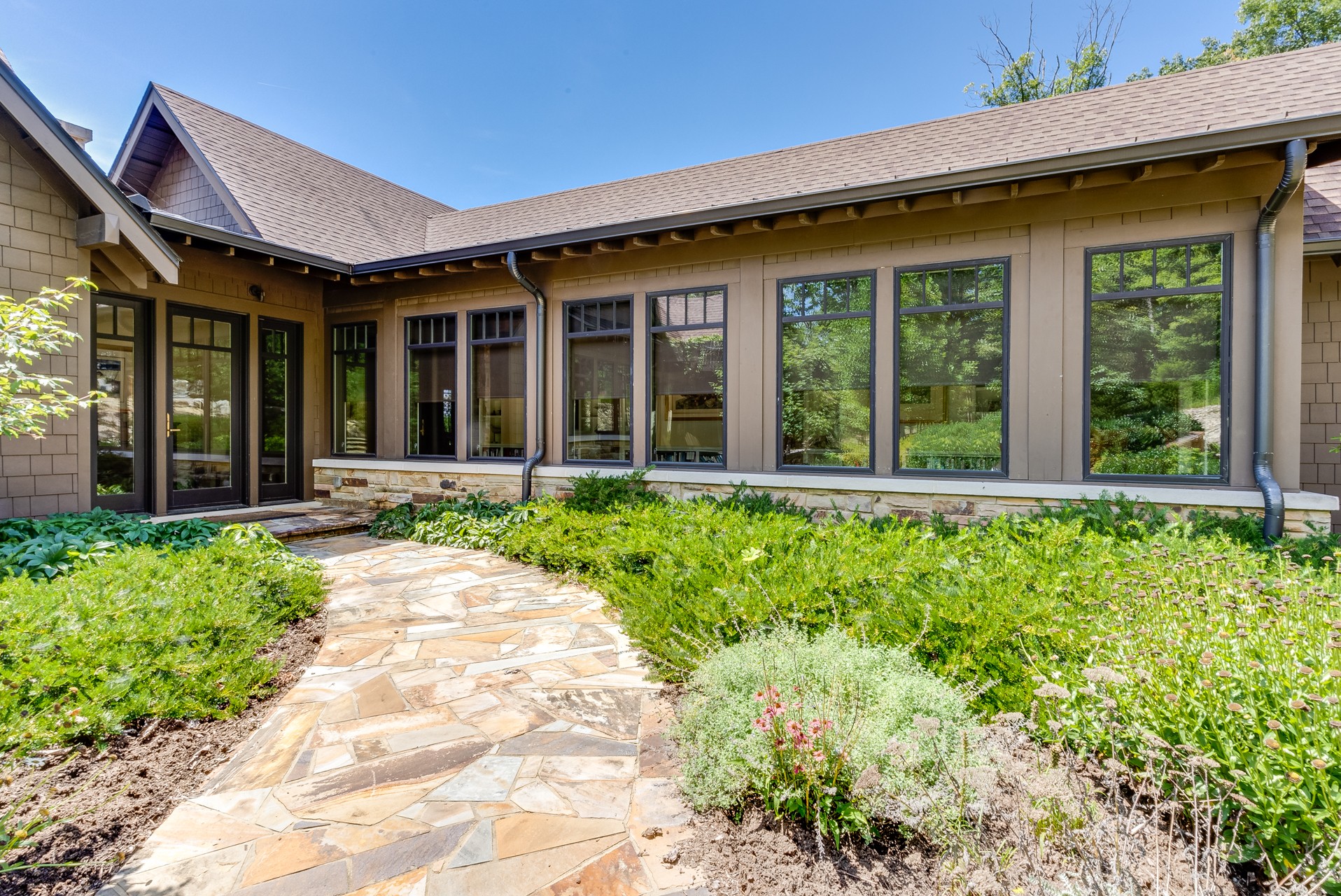 815 Myers Point Road Sewanee, TN 37375 - Photo 5 of 68 Gallery Image 5