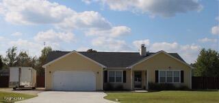 304 Rack Lane Hubert, NC 28539 - Photo 1 of 28 thumbnail_IMG_5002