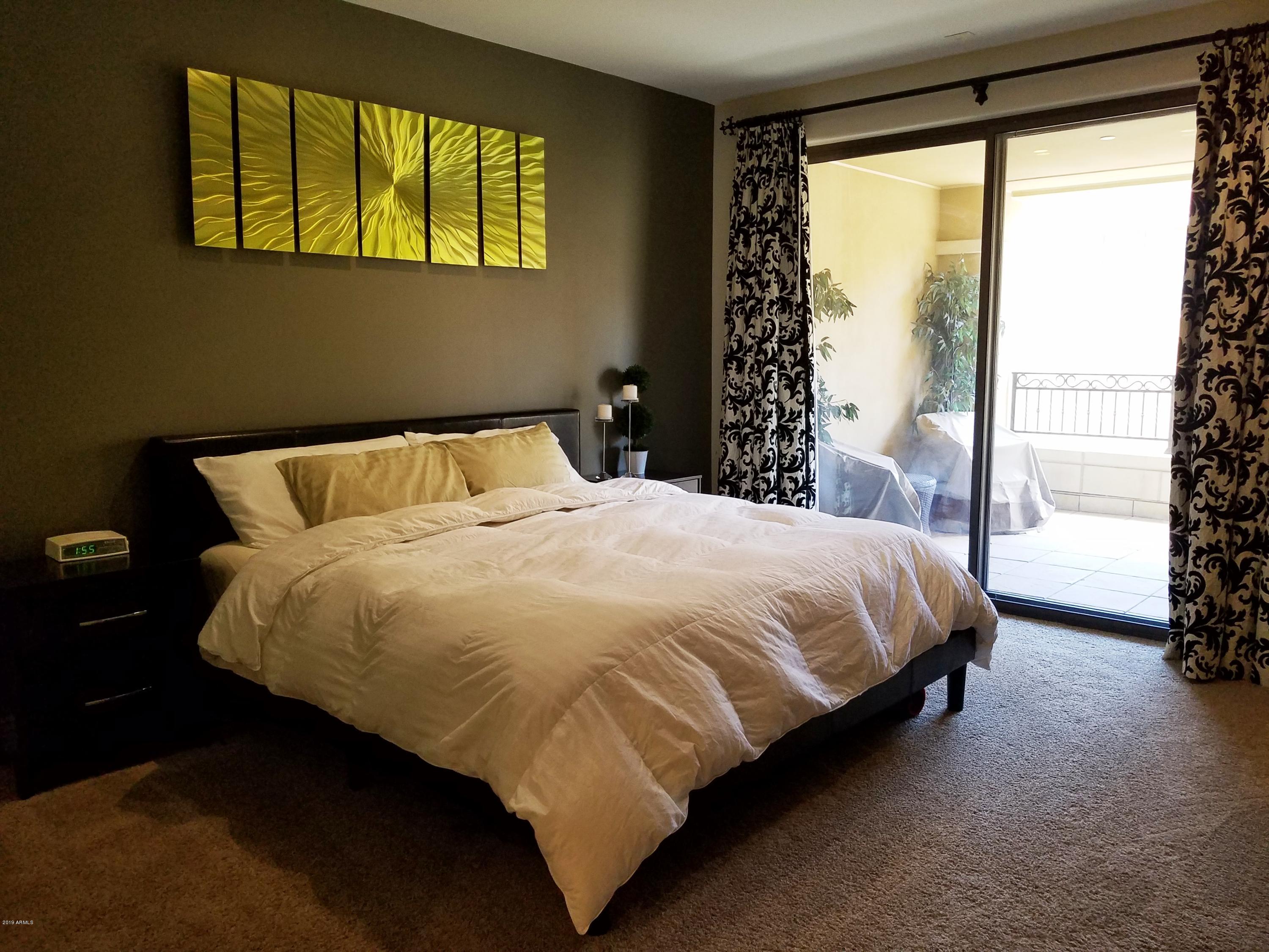 Masterbedroom