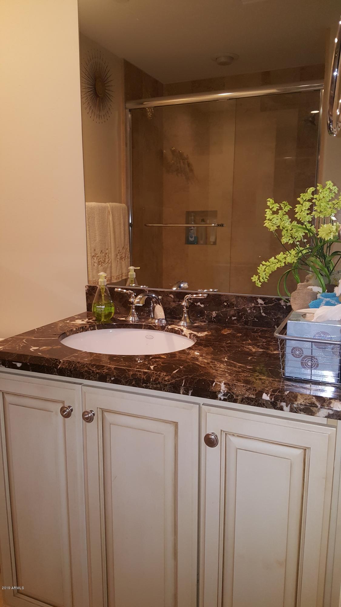 7175 East Camelback Road, Unit 3022 Scottsdale, AZ 85251 - Photo 9 of 15 Bathroom 2
