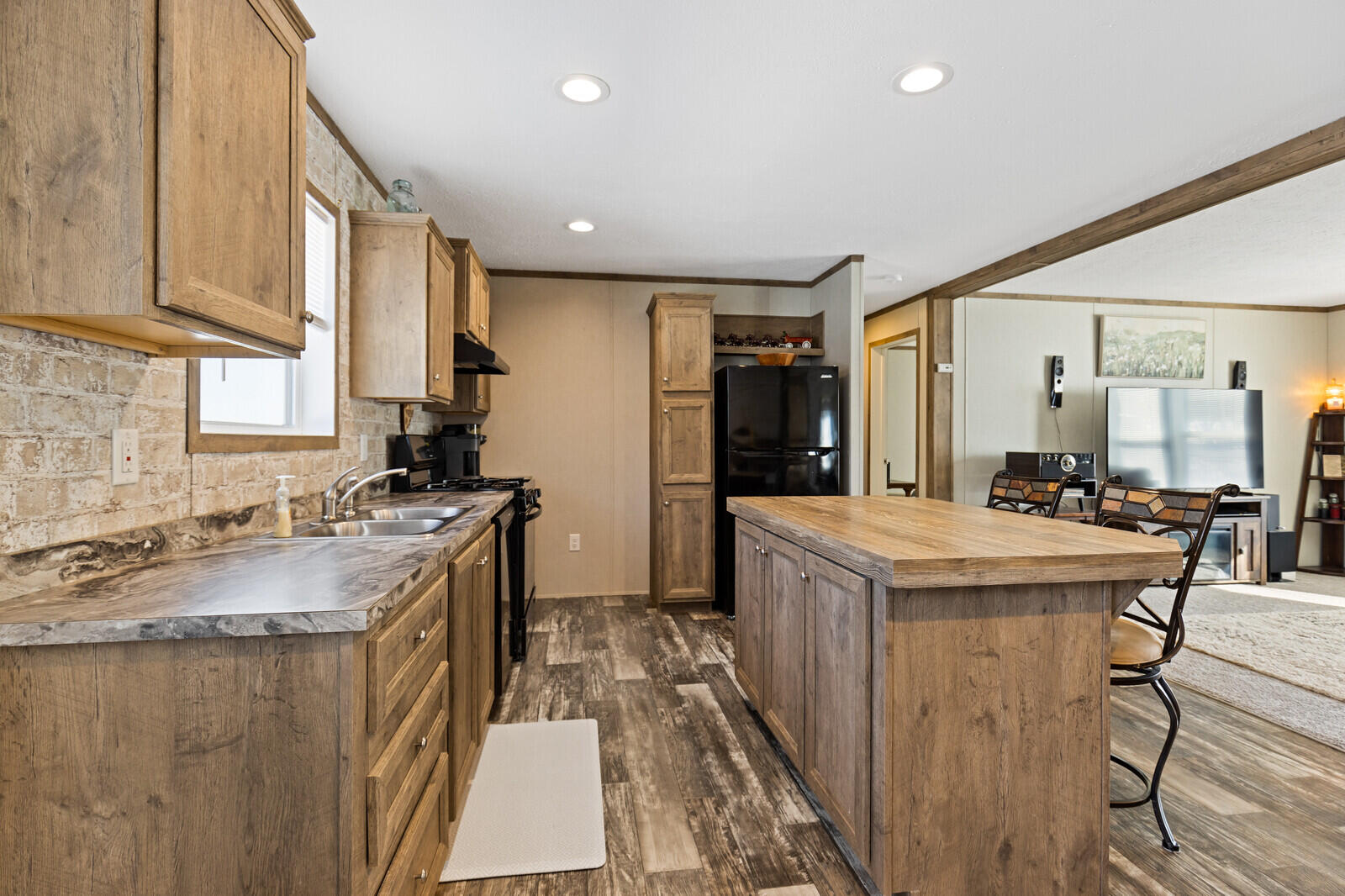 573 Pleasant View Ridge Road South China, ME 04358 - Photo 9 of 51 25_BP5A3858_mls