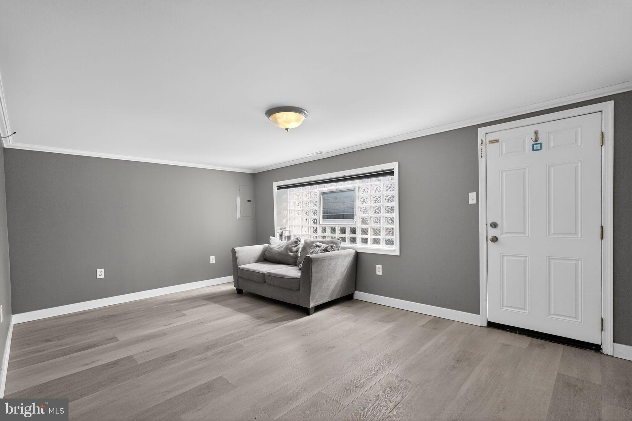 12791 Dunks Ferry Road Philadelphia, PA 19154 - Photo 20 of 26 a view of livingroom with furniture and window