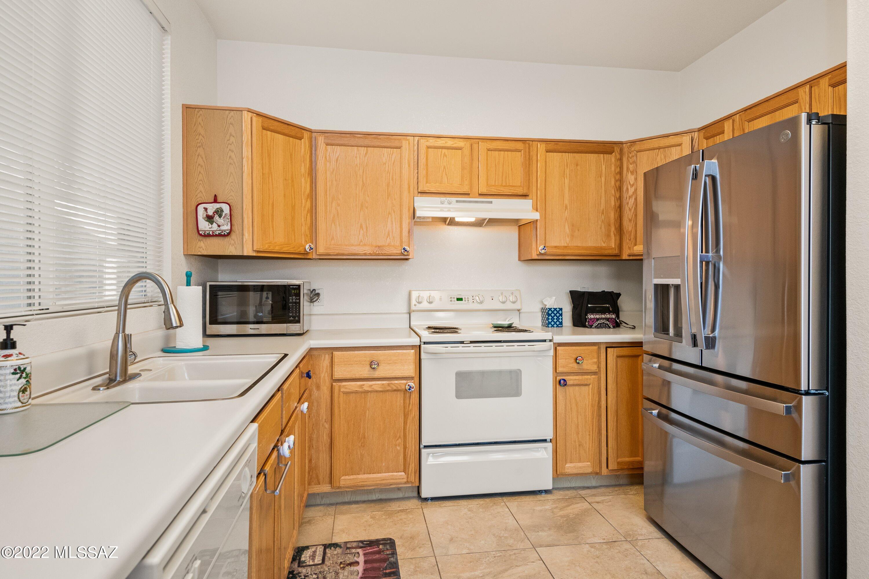 7654 Candle Creek Road Tucson, AZ 85743 - Photo 10 of 39