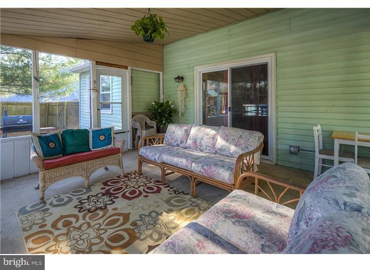 158 North Hunter Forge Road Newark, DE 19713 - Photo 22 of 25 Enclosed Porch