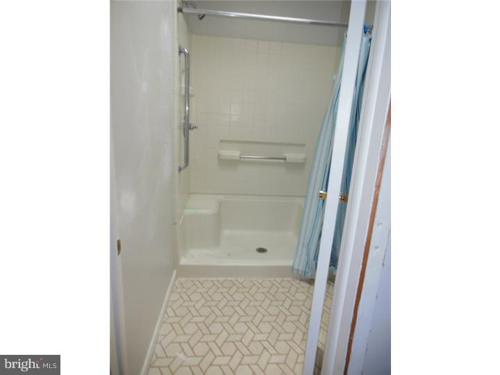625 Peck Road Downingtown, PA 19335 - Photo 5 of 12 Gallery Image 5