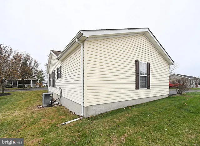 $285,999 | 2005 Highland Court, Unit 2005, North Wales, PA 19454