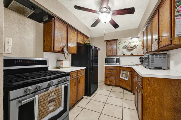 $175,000 | 12337 Kayla Lane, Galena Park, TX 77015