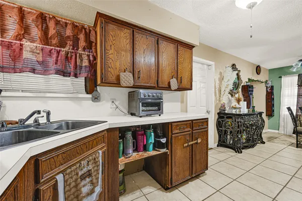 $175,000 | 12337 Kayla Lane, Galena Park, TX 77015