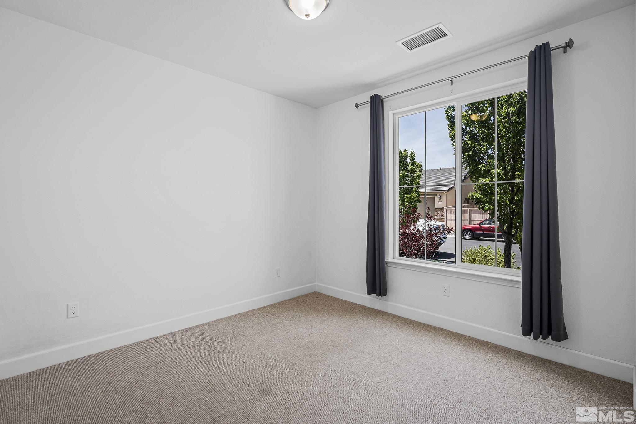 10110 Toltec Court Reno, NV 89521 - Photo 12 of 17 Photo 13