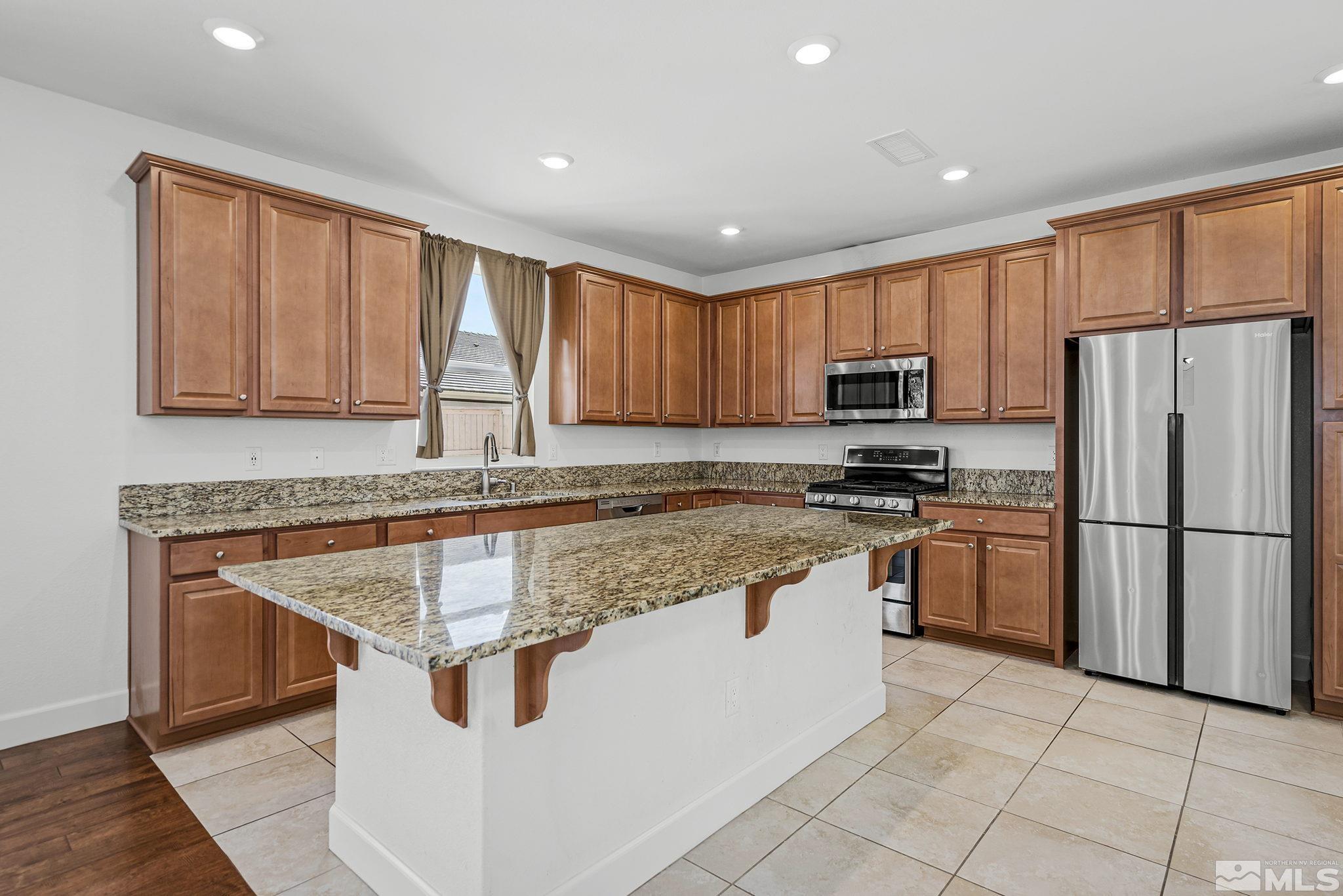 10110 Toltec Court Reno, NV 89521 - Photo 6 of 17 Photo 7