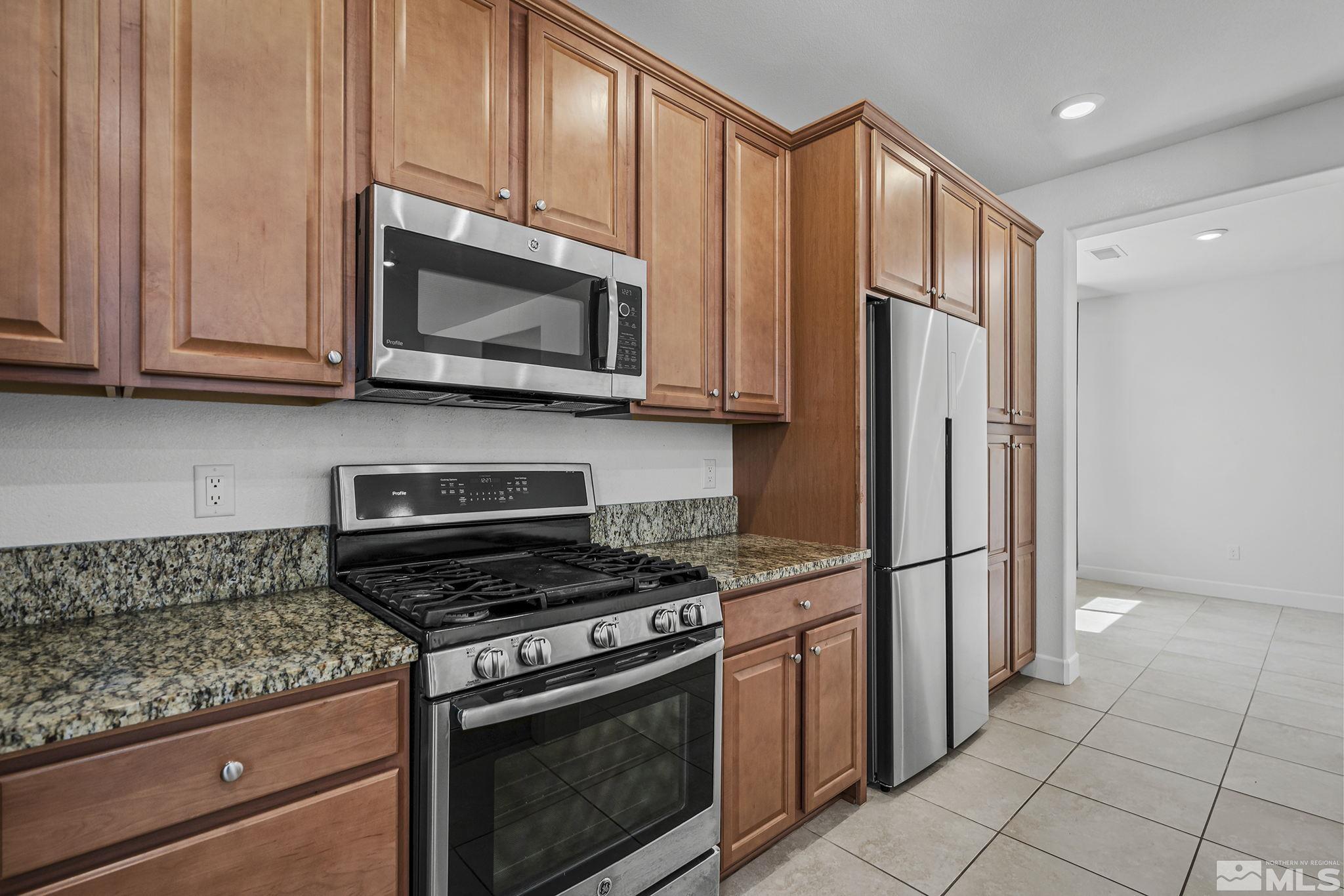 10110 Toltec Court Reno, NV 89521 - Photo 7 of 17 Photo 8