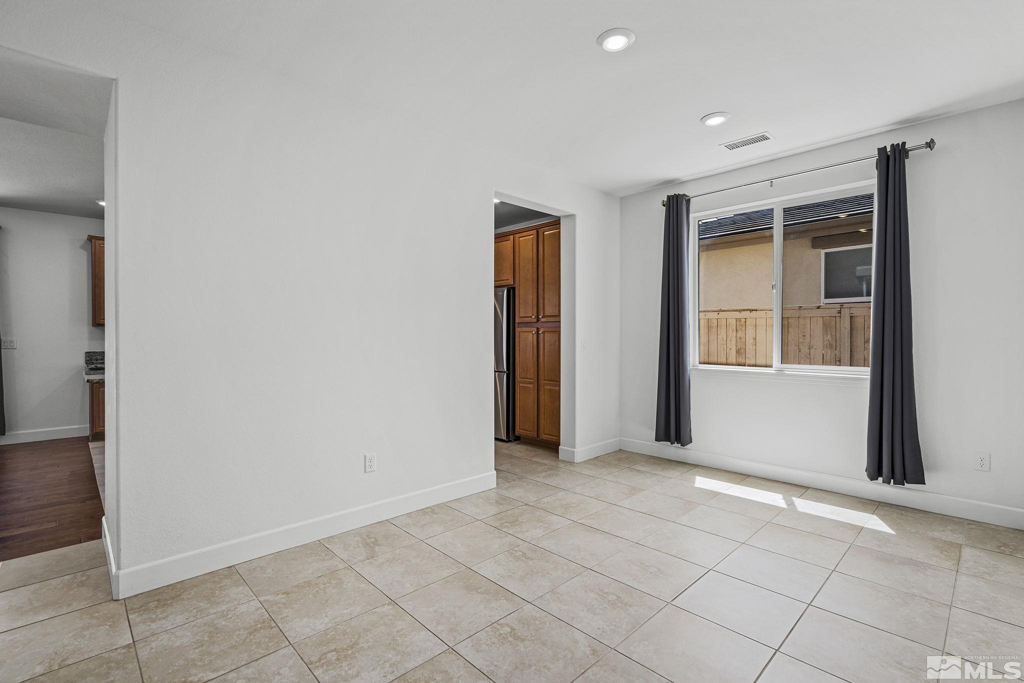 10110 Toltec Court Reno, NV 89521 - Photo 8 of 17 Photo 9
