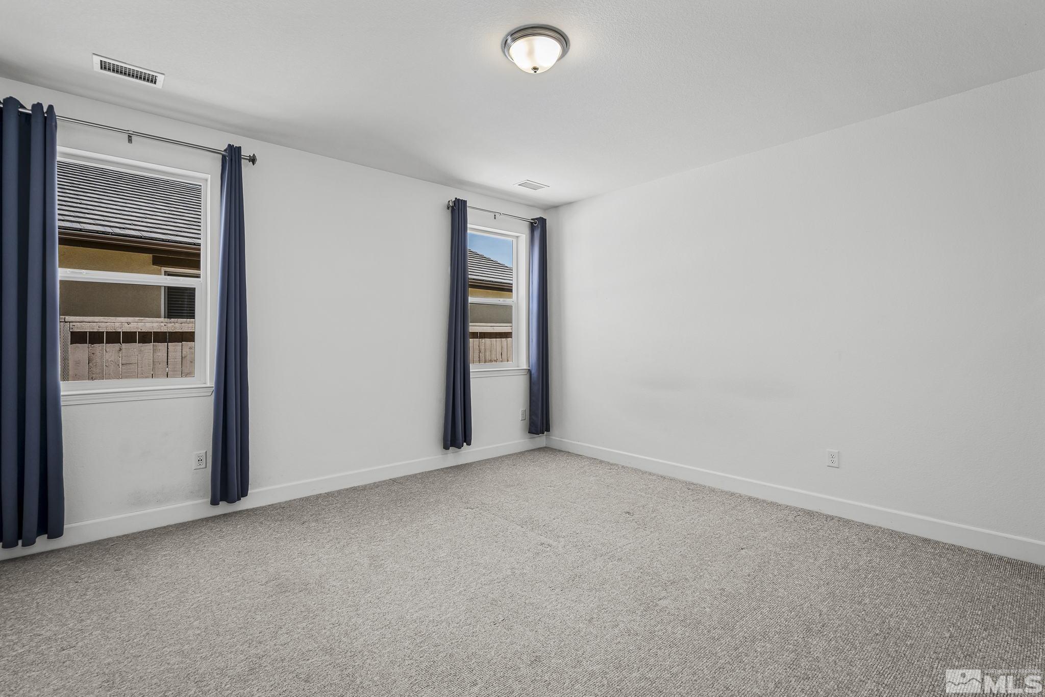 10110 Toltec Court Reno, NV 89521 - Photo 9 of 17 Photo 10